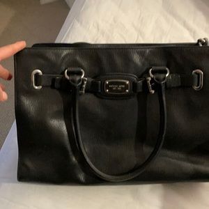 MICHAL KORS BLACK BAG